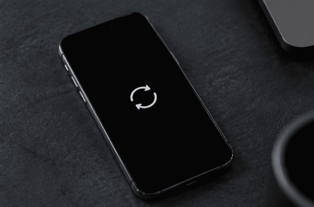 Technik iDoctor analizuje log panic-full iPhone’a restartującego się co 3 minuty